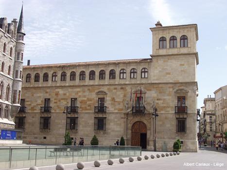 Palacio de los Guzmanes, León