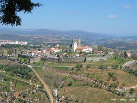 Burg Bragança