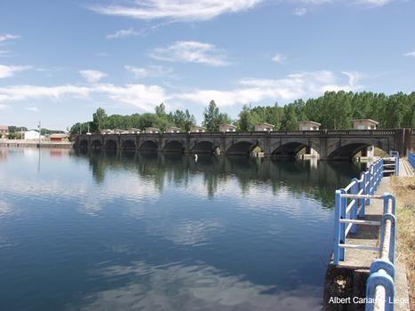 Pont et barrage de Santa Marina del Rey
