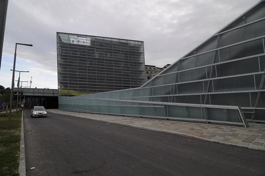Ars Electronica Center nach der Renovierung und Erweiterung
