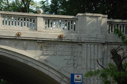 Dürwaringbrücke, Vienne