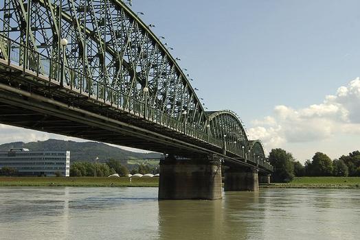 Pont ferroviaire de Linz