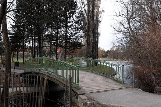 Konstantinsteg, die älteste Brücke Wiens