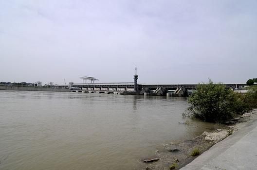 Barrage hydroélectrique de Freudenau