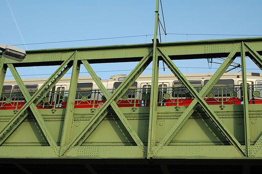 U6 Brücke über das Wiental