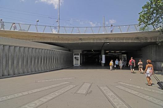 U-Bahnhof Karlsplatz