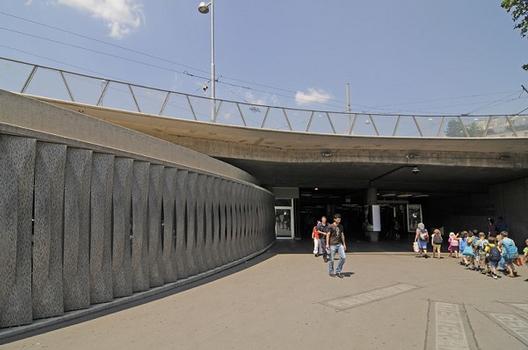 Station de métro Karlsplatz