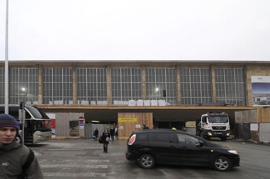 Westbahnhof, die Generalsanierung und Erweiterung zur Bahnhofscity West sind im Gange