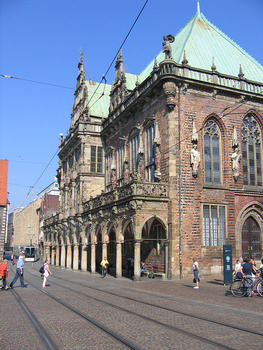 Altes Bremer Rathaus, Ostseite