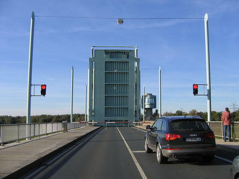 Pont basculant sur la Schwinge à Stade
