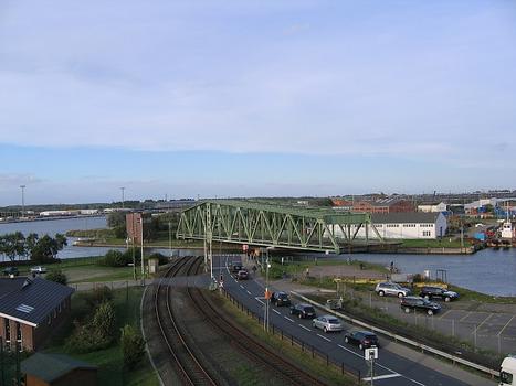 Große Drehbrücke bei der Nordschleuse