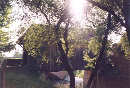 Gedeckte Holzbrücke in Großheringen