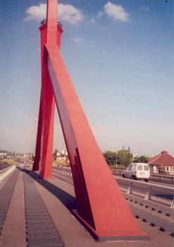 Lagymanyosi Bridge, Budapest