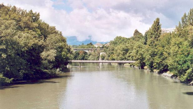 Bois de la Bâtie Footbridge, Geneva