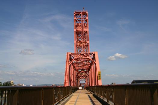 Hebebrücke über den Chikugo