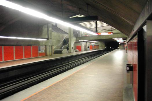 Métro von Montreal - Grüne Linie - Metrobahnhof Assomption