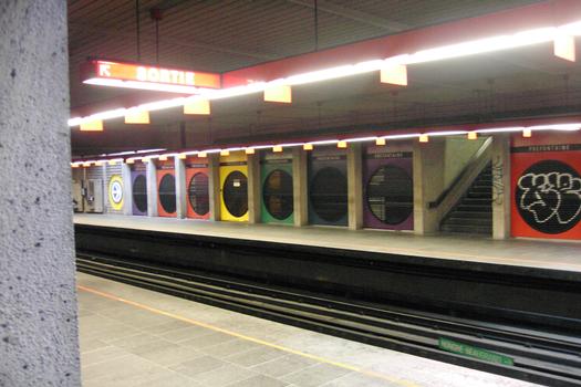 Métro von Montreal - Grüne Linie - Bahnhof Préfontaine