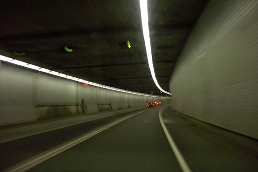 Tunnel Ville-Marie, Montréal, QuébecDébut tunnel