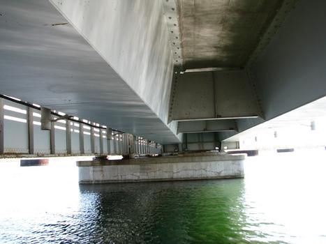 Larocque-Brücke