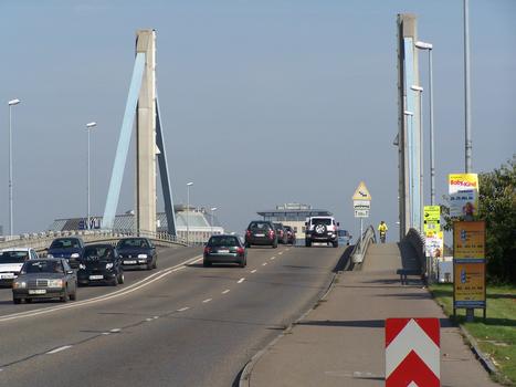 Ludwig-Ehrhard-Brücke, Ulm