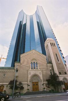 1999 Broadway, Denver: The unique curved facade is due to the building's footprint being built around the Holy Ghost Church which is located on the same city block