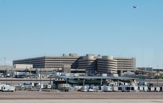 Phoenix Sky Harbor International Airport - Terminal 4