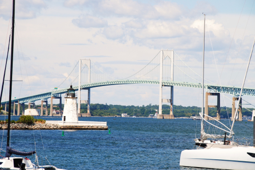 Newport Harbor Light: The Claiborne Pell Bridge is in the background.