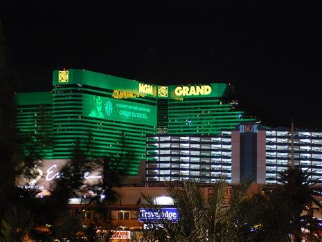 MGM Grand Resort & Casino - Night view