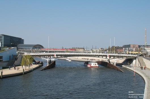 Berlin: Kronprinzenbrücke