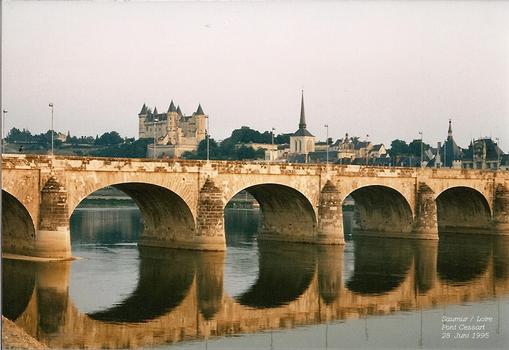 Saumur / Loire: Pont Cessart
