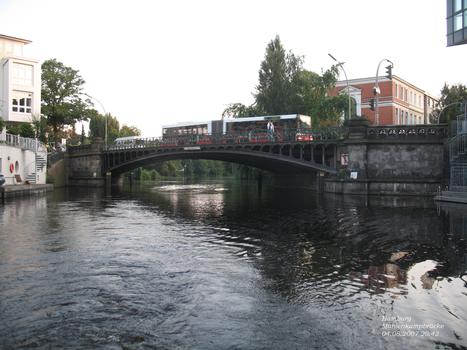 Mühlenkampbrücke / Hambourg