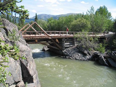 Canyon Creek Bridge neben der Aishihik River Bridge, Alaska Highway, östlich von Haines Junction