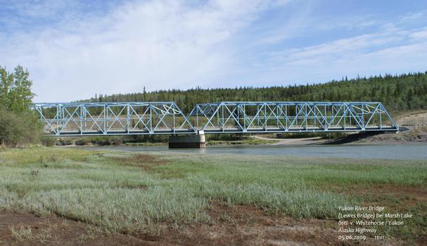 Lewes Bridge über den Yukon bei Marsh Lake / Yukon