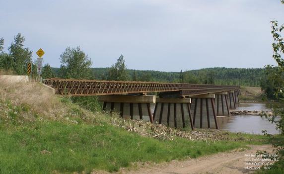 Ft. Nelson River Bridge, südlicher Liard Highway / B.C.