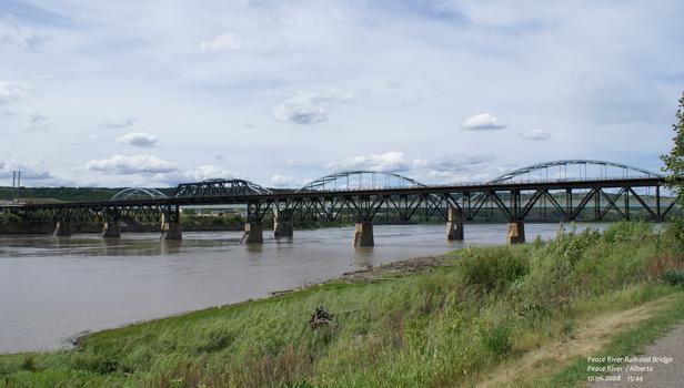 Peace River Railroad Bridge, Peace River / Alberta