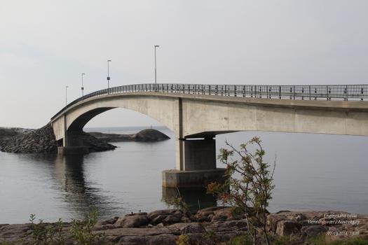 Engøysundet-Brücke