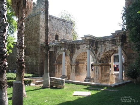 Hadrianstor in Antalya / Türkei