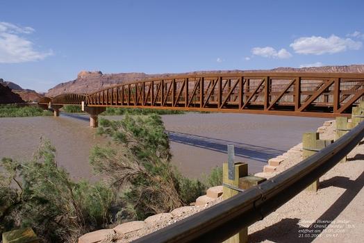 Colorado Riverway Bridgeeröffnet 16.05.2008Moab / Grand County / Utah: Colorado Riverway Bridge eröffnet 16.05.2008 Moab / Grand County / Utah