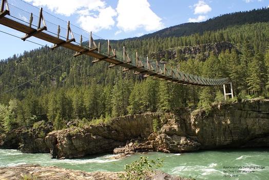 Kootenai Falls Swinging Bridge bei Troy, Lincoln County, Montana