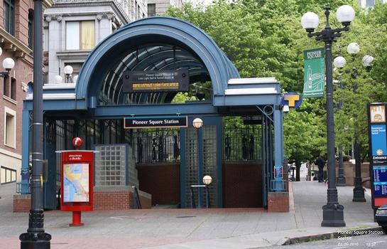 Pioneer Square Link Station