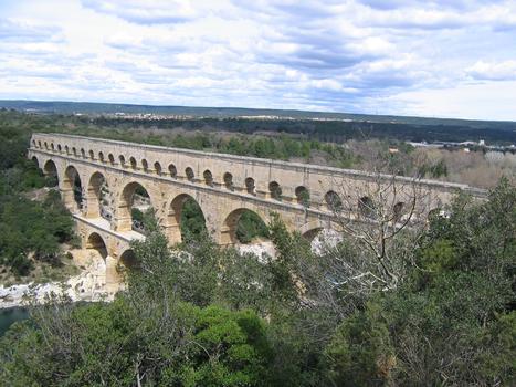 Pont du Gard, Nîmes