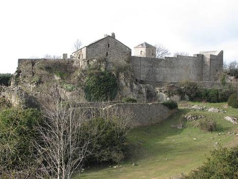 Village 12ème siècle, Fortifications 15ème siècle, rempart Est, château 13ème siècle , La Couvertoirade, Aveyron, Midi-Pyrénées, France