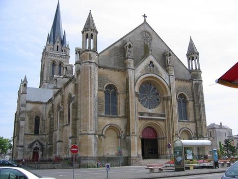 Eglise Saint-Hilaire 19ème siècle, Niort, Deux-Sèvres, Poitou-Charentes, France : Eglise Saint-Hilaire 19ème siècle , Niort, Deux-Sèvres, Poitou-Charentes, France