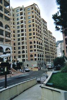 Memmo Center, Monaco