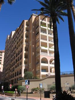 Memmo Center, Principauté de Monaco