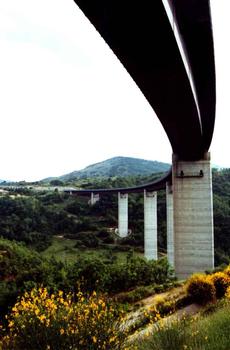 Talbrücke Fragneto