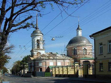 Kirche Sankt Georgia na Vispolie, Moskau