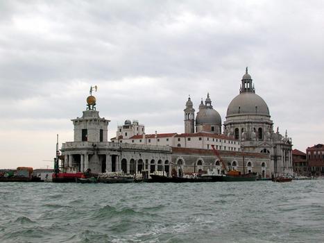 Basilica di Santa Maria della Salute, Venise