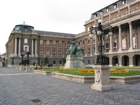 Palais du Roi du château de Buda à Budapest