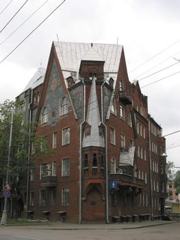 Pertsov's Apartment House, Moscow